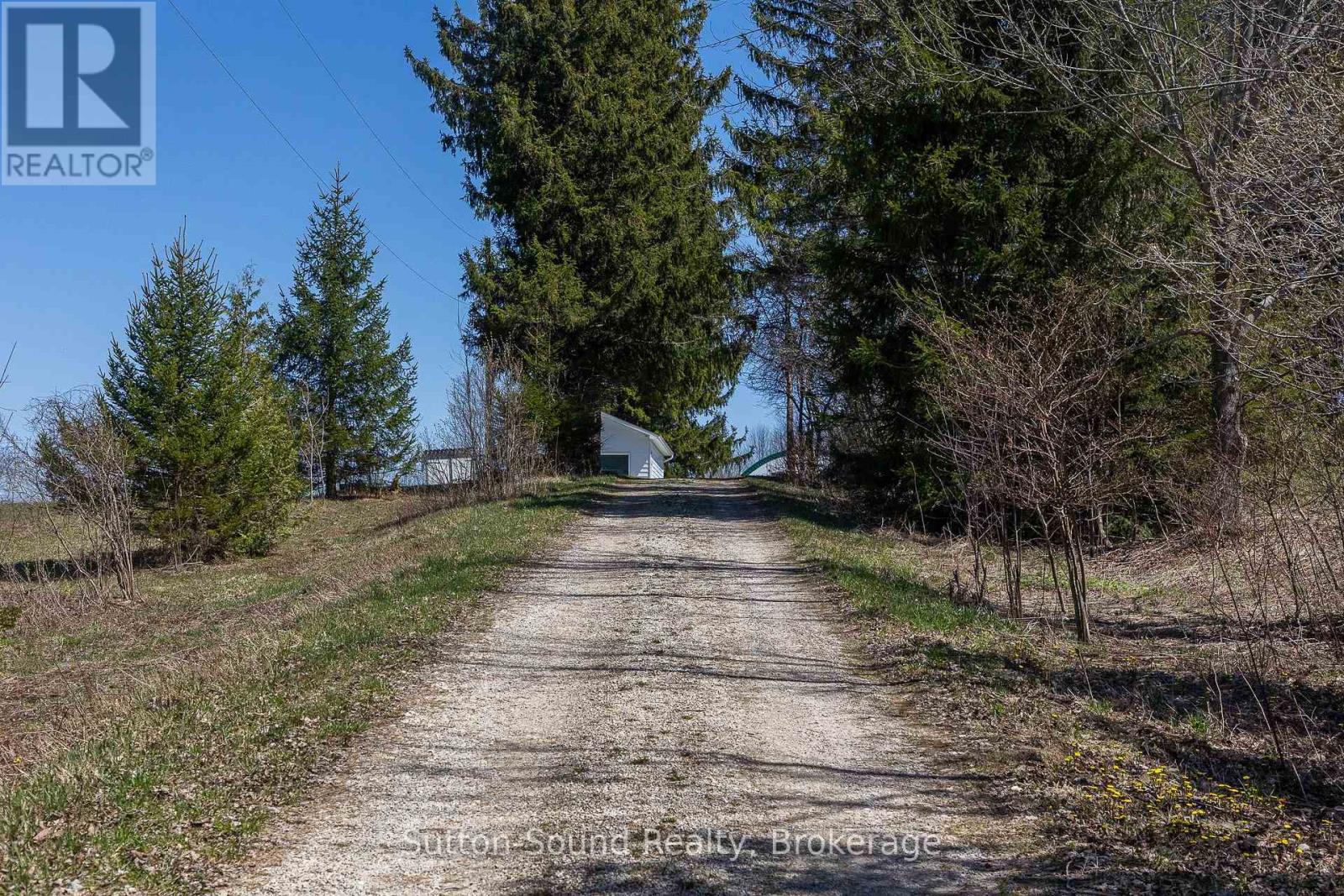 396669 2 Concession, Chatsworth, Ontario  N0H 1R0 - Photo 2 - X13047264