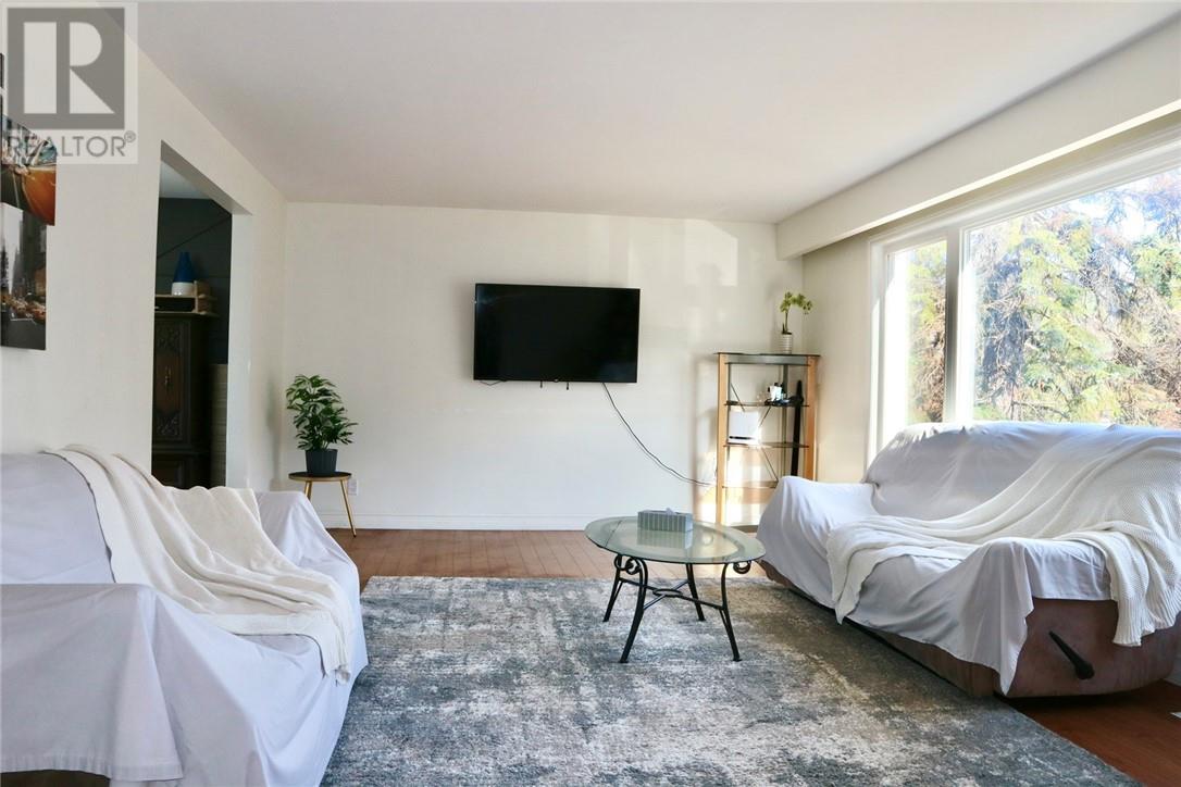 62 Gill Street, Sudbury, Ontario  P3E 1W5 - Photo 3 - 2127326