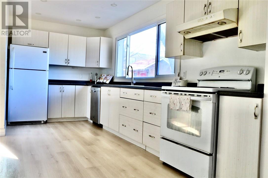 62 Gill Street, Sudbury, Ontario  P3E 1W5 - Photo 6 - 2127326