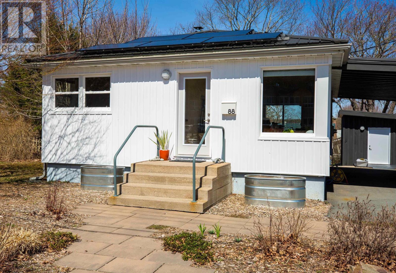 88 Hillcrest Street, Bridgewater, Nova Scotia  B4T 1T3 - Photo 34 - 202608188