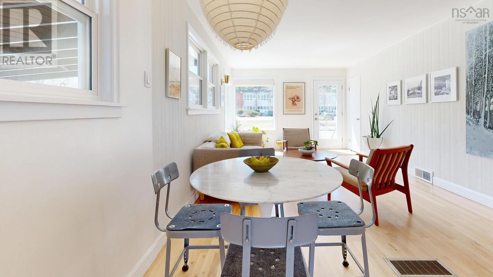 88 Hillcrest Street, Bridgewater, Nova Scotia  B4T 1T3 - Photo 11 - 202608188