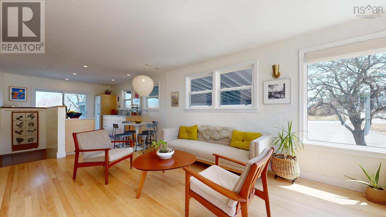 88 Hillcrest Street, Bridgewater, Nova Scotia  B4T 1T3 - Photo 9 - 202608188