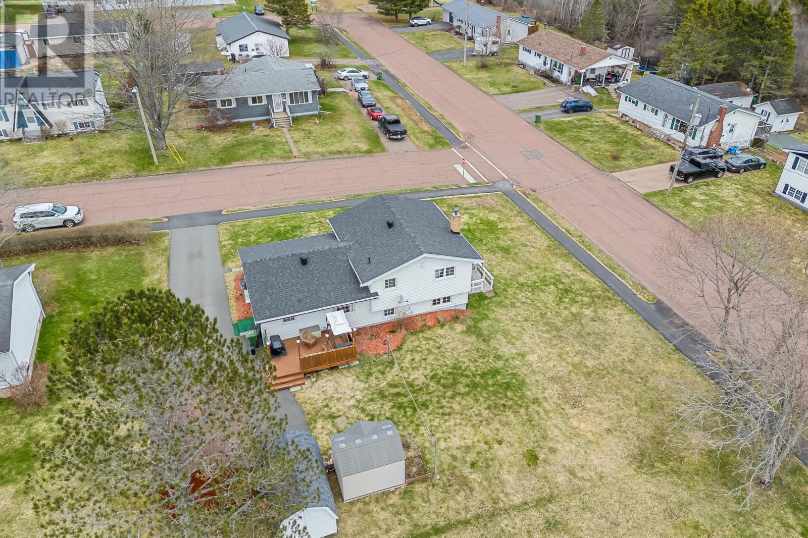 16 Thompson Drive, Bible Hill, Nova Scotia  B2N 5L6 - Photo 3 - 202608337