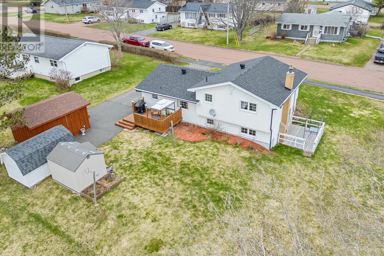 16 Thompson Drive, Bible Hill, Nova Scotia  B2N 5L6 - Photo 4 - 202608337
