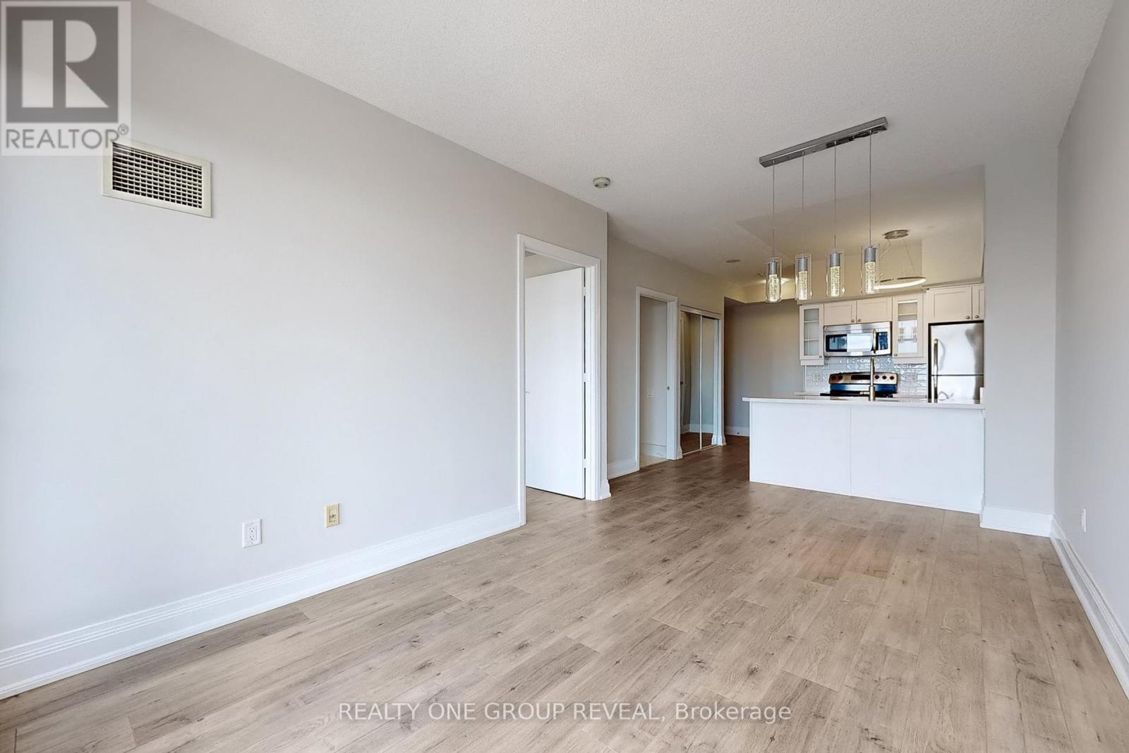 3707 - 2191 Yonge Street, Toronto, Ontario  M4S 3H8 - Photo 9 - C13047210