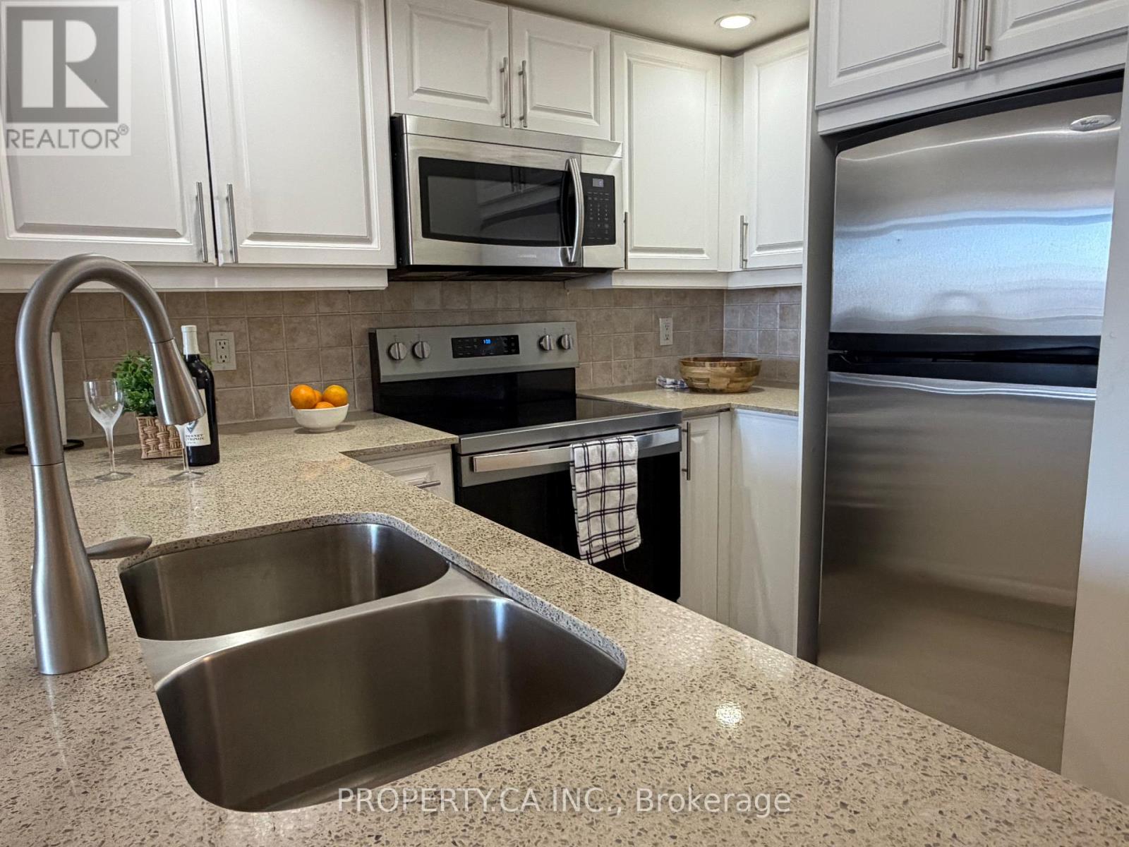 1614 - 5 Northtown Way, Toronto, Ontario  M2N 7A1 - Photo 4 - C13047240