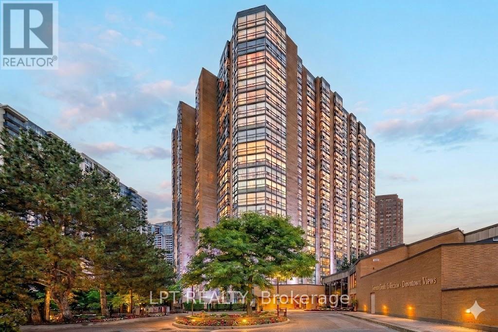 1806 - 131 BEECROFT ROAD, Toronto, Ontario