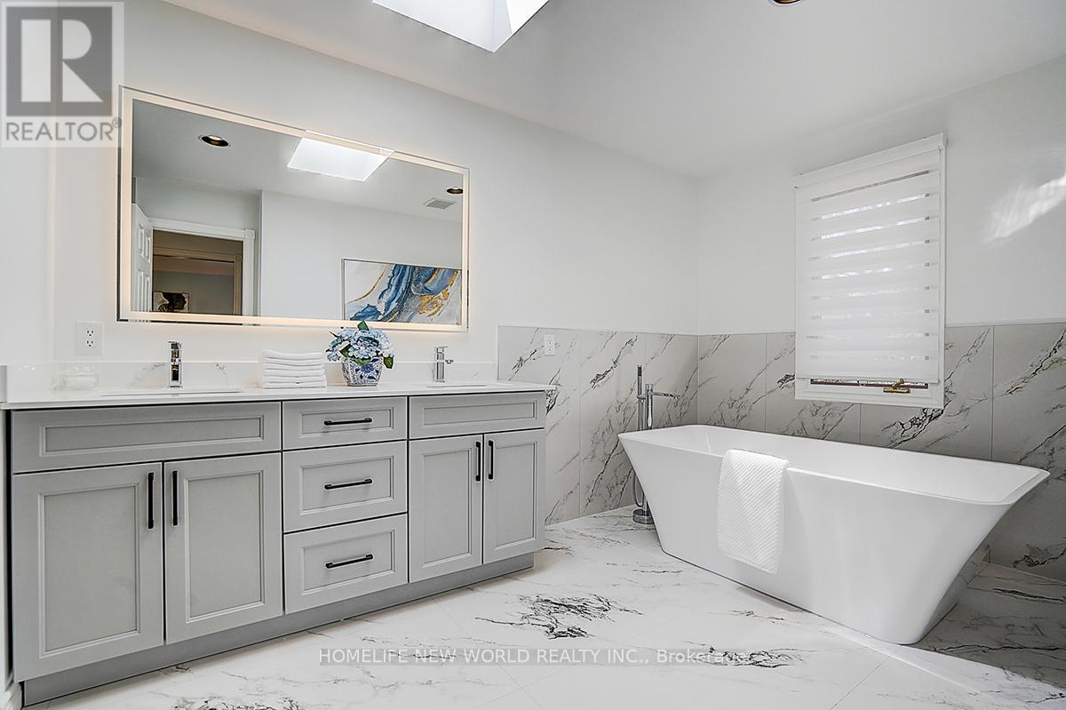 594 Woburn Avenue, Toronto, Ontario  M5M 1L9 - Photo 23 - C13047310