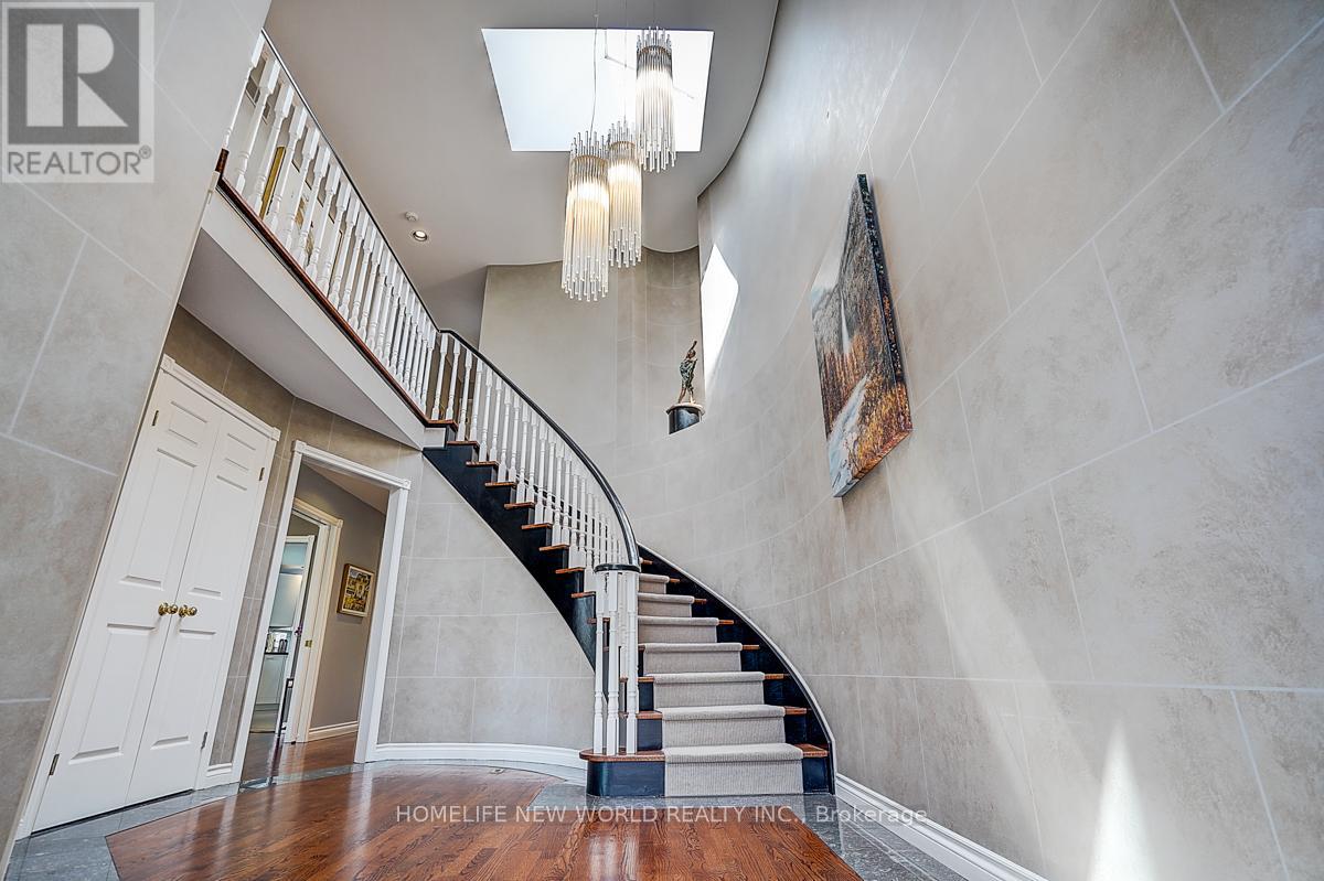 594 Woburn Avenue, Toronto, Ontario  M5M 1L9 - Photo 4 - C13047310