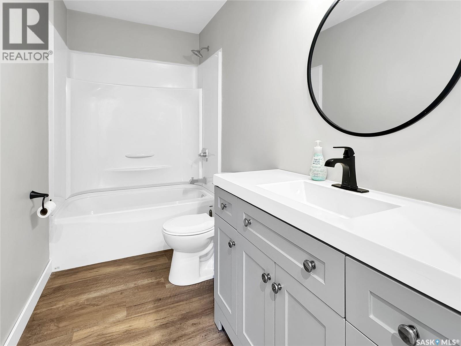 351 33rd Street, Battleford, Saskatchewan  S0M 0E0 - Photo 7 - SK034013