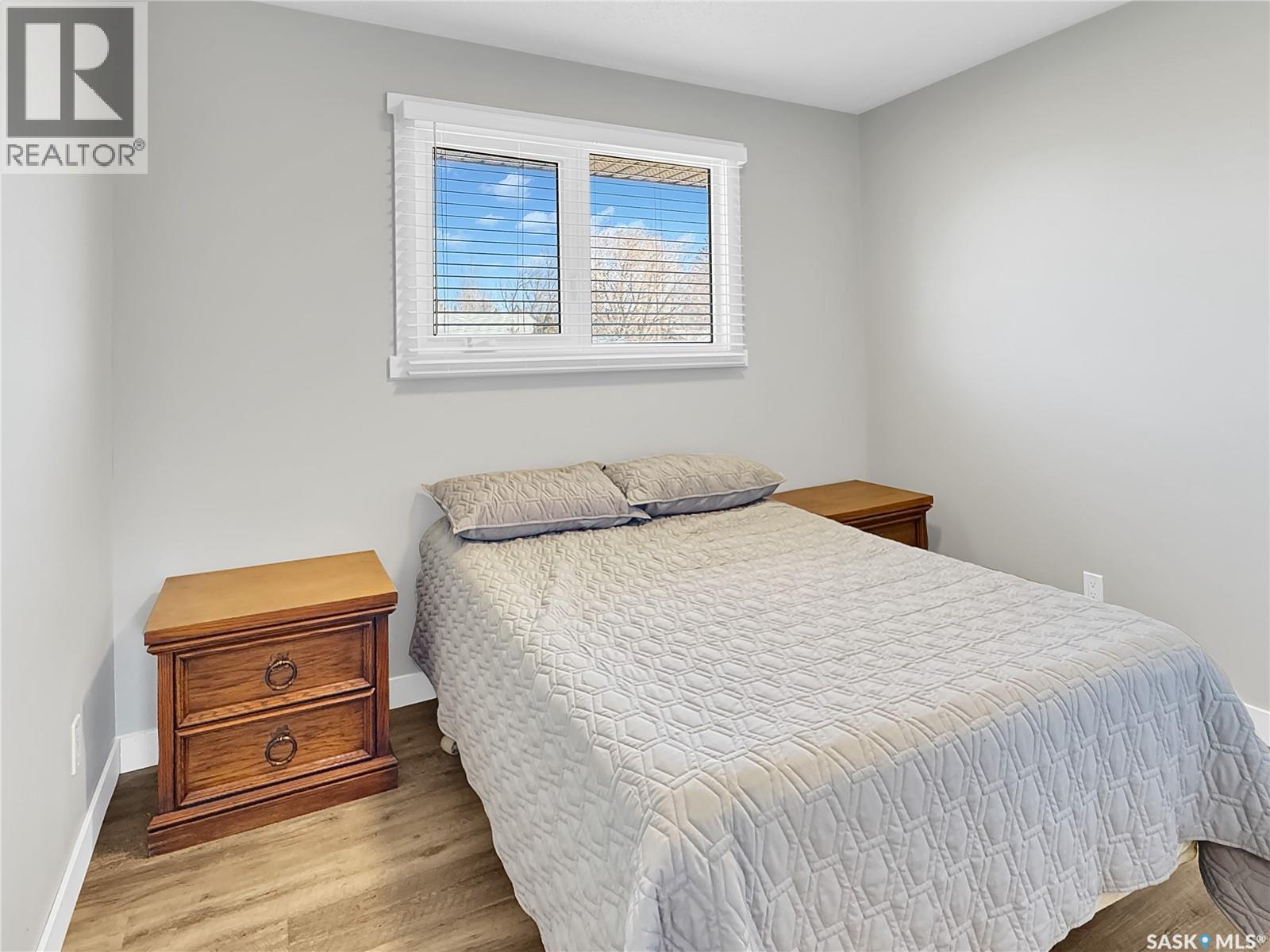 351 33rd Street, Battleford, Saskatchewan  S0M 0E0 - Photo 8 - SK034013