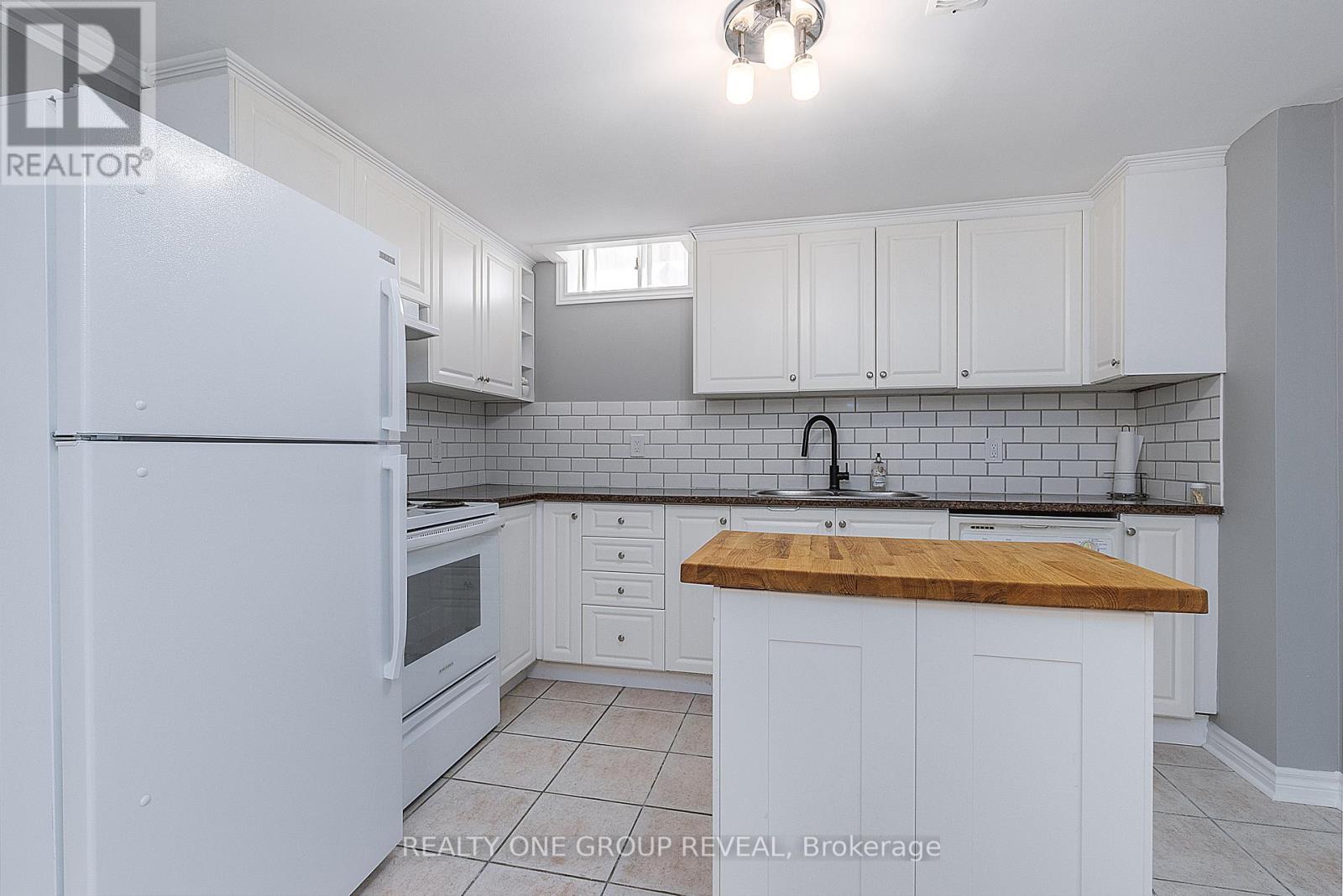 48 Patrick Drive, Whitby, Ontario  L1R 2L2 - Photo 15 - E13047190