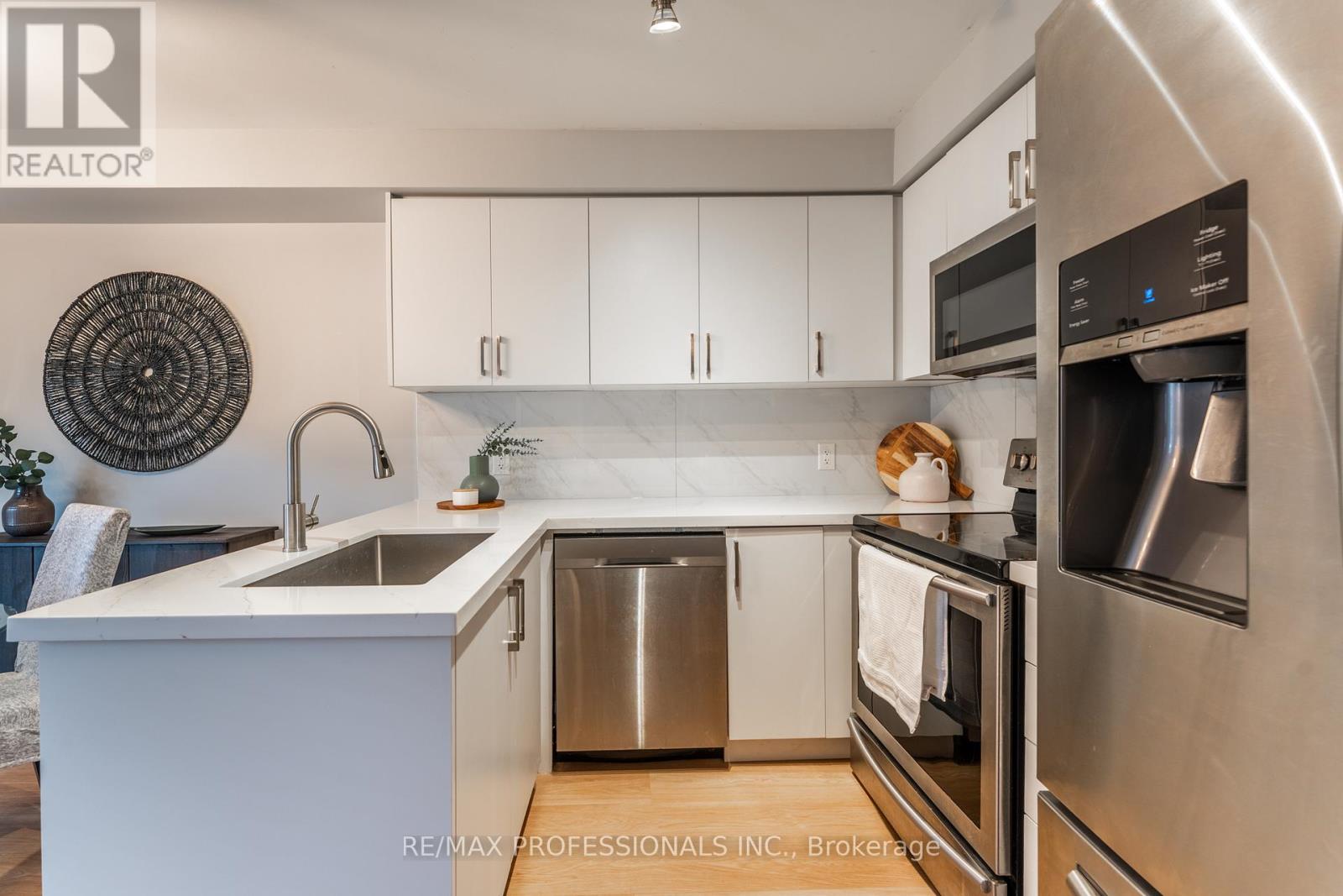 34 Tansley Crescent, Ajax, Ontario  L1Z 1Y5 - Photo 12 - E13047326