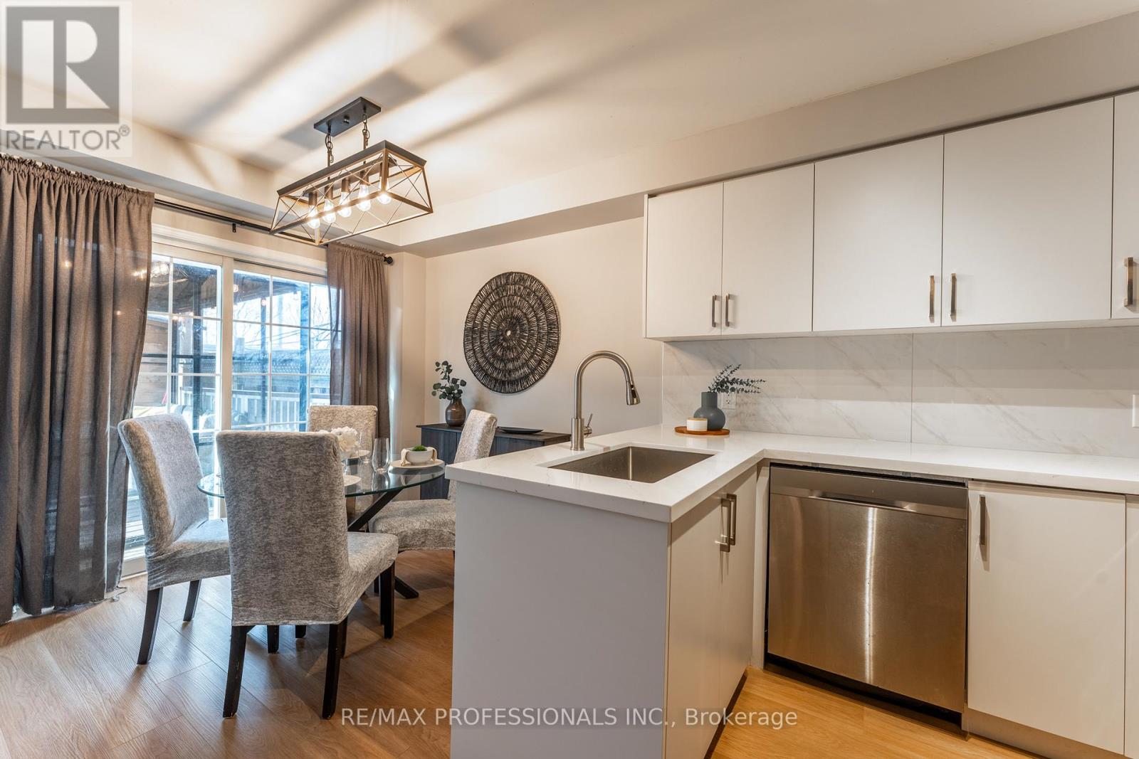 34 Tansley Crescent, Ajax, Ontario  L1Z 1Y5 - Photo 13 - E13047326