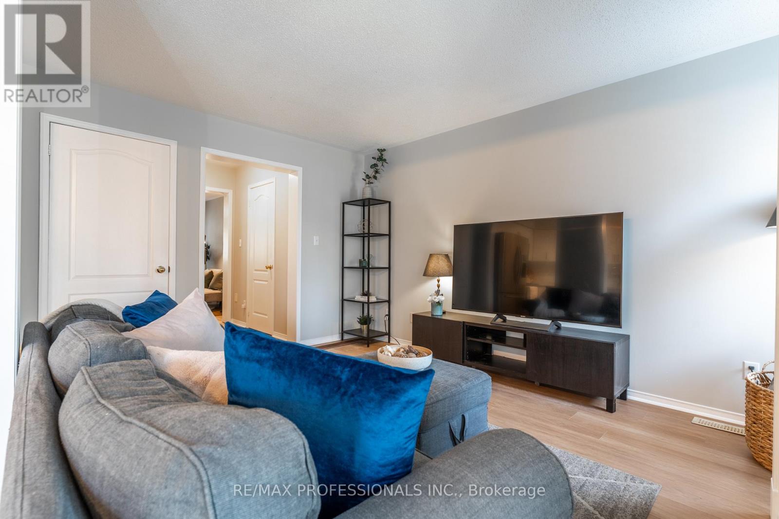 34 Tansley Crescent, Ajax, Ontario  L1Z 1Y5 - Photo 18 - E13047326