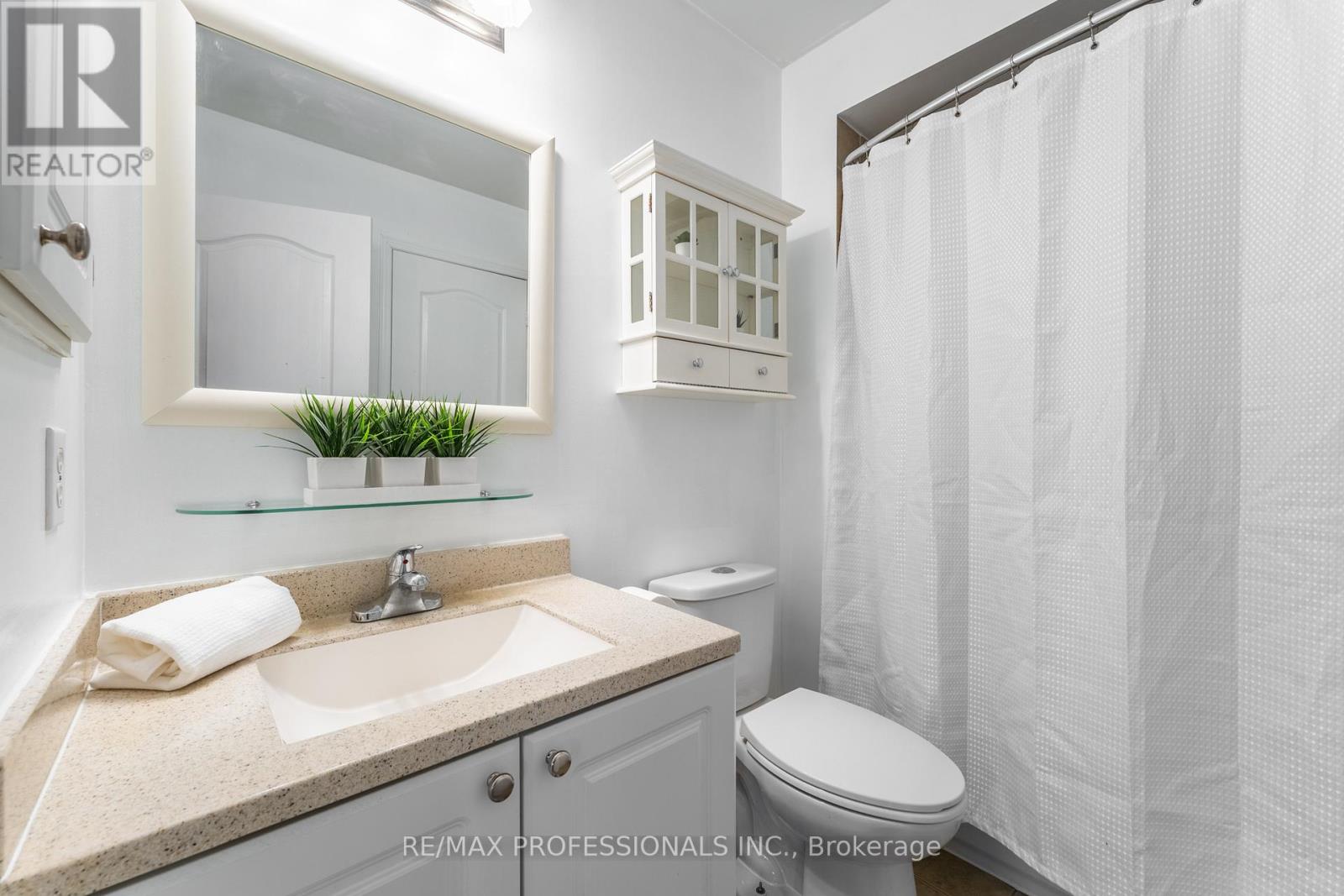 34 Tansley Crescent, Ajax, Ontario  L1Z 1Y5 - Photo 32 - E13047326