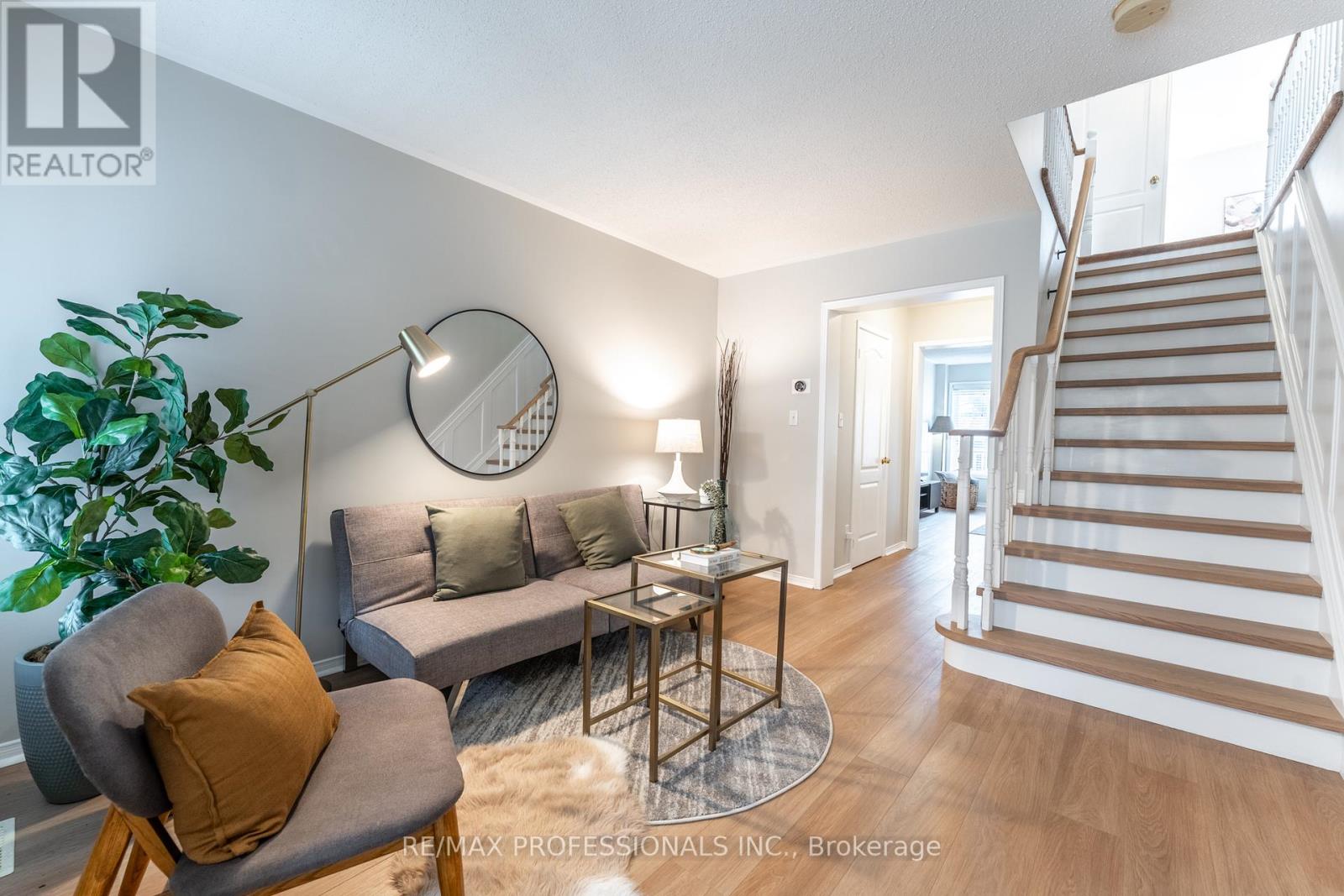 34 Tansley Crescent, Ajax, Ontario  L1Z 1Y5 - Photo 5 - E13047326