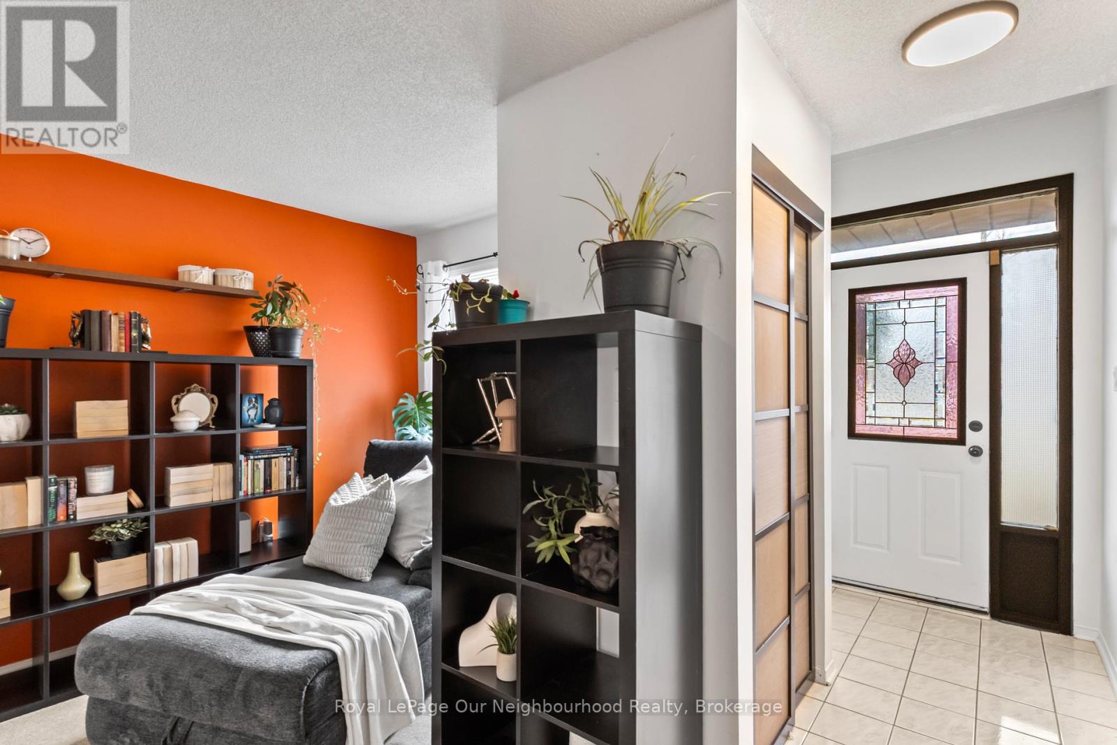 61 Fry Crescent, Clarington, Ontario  L1C 4Y3 - Photo 7 - E12999034