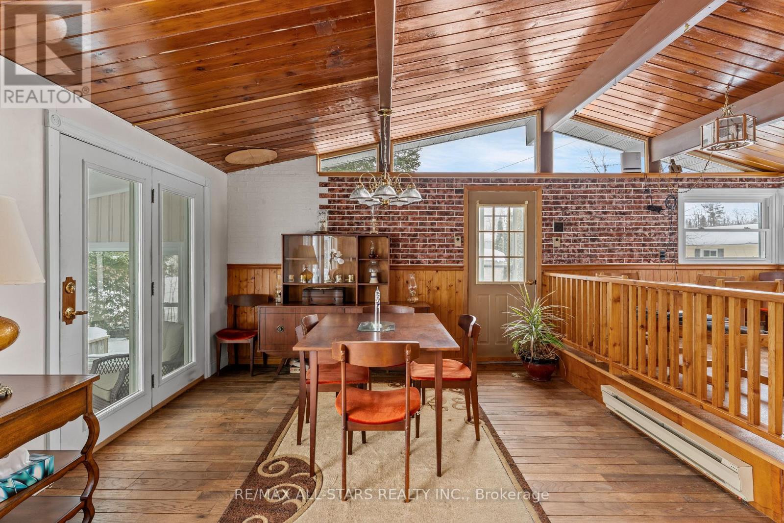 1 Beatrice Drive, Kawartha Lakes, Ontario  K0M 1N0 - Photo 7 - X12771044