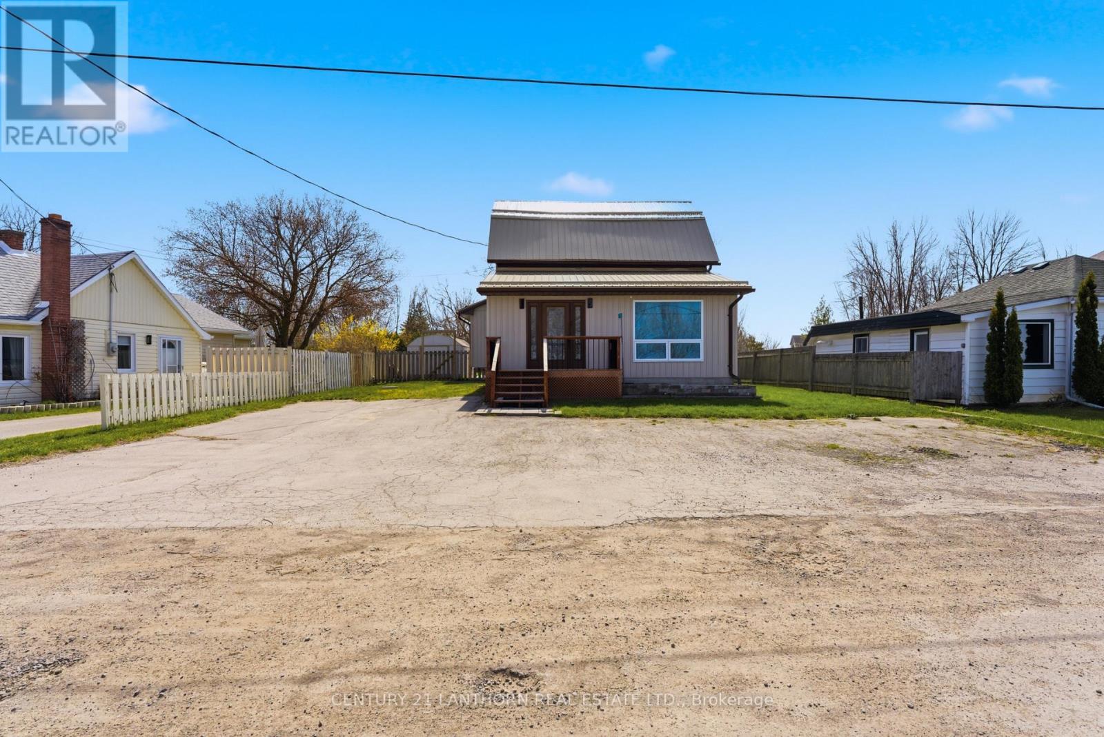 115 Ridley Street, Prince Edward County, Ontario  K8N 4Z1 - Photo 3 - X12774350