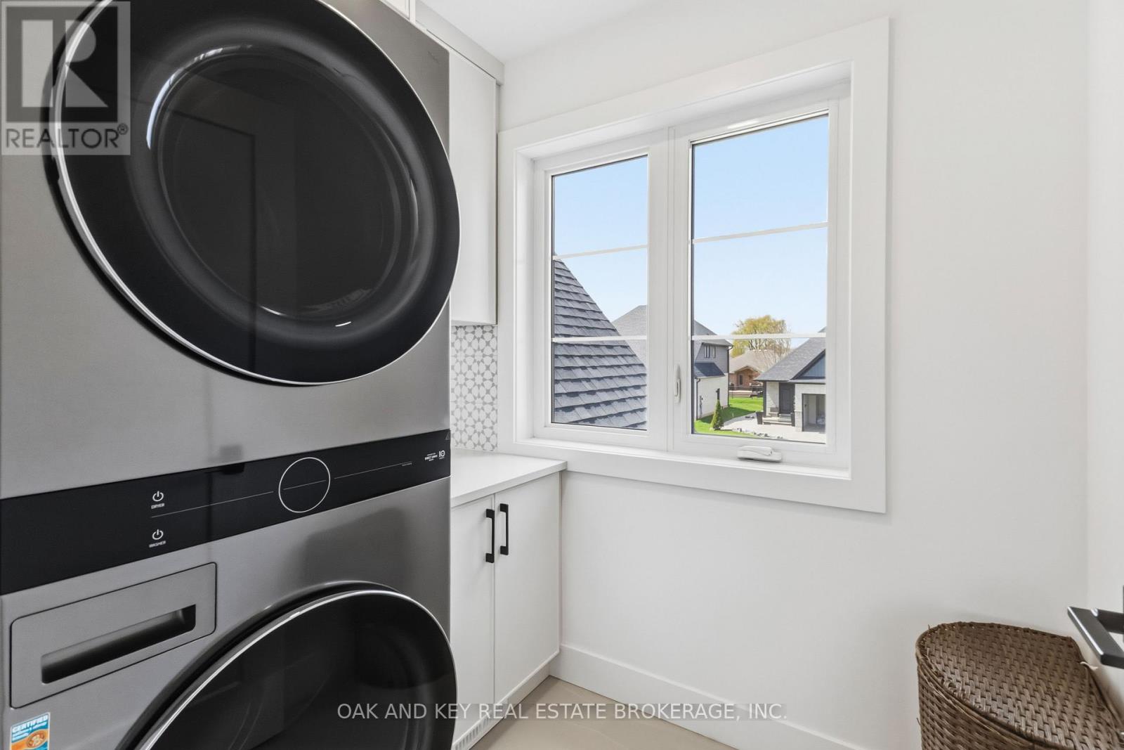 13 Briscoe Crescent, Strathroy-Caradoc, Ontario  N7G 0G3 - Photo 26 - X13047036