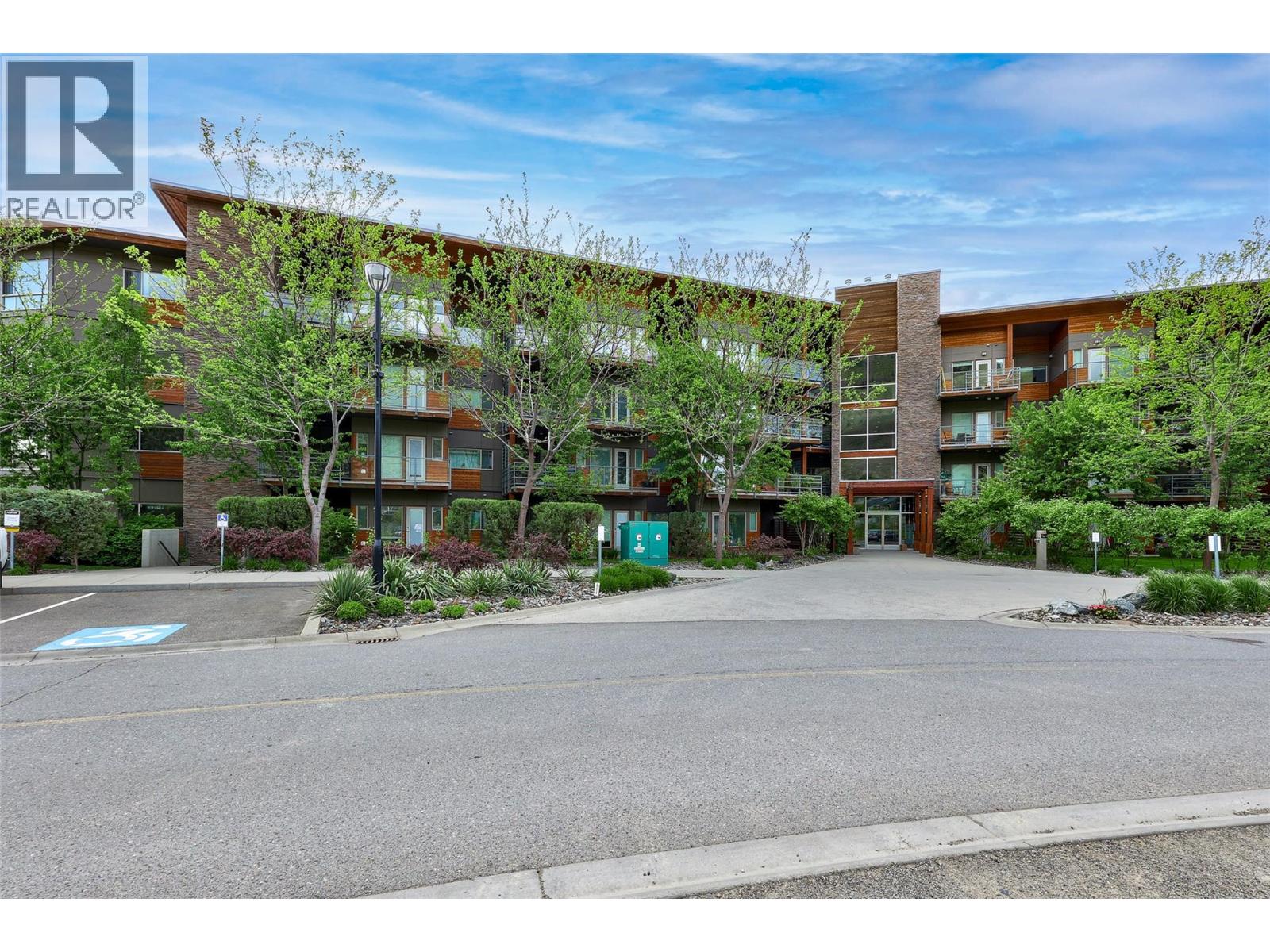 1030 Talasa Way Unit# 2312, Kamloops, British Columbia  V2H 0C3 - Photo 2 - 10384948