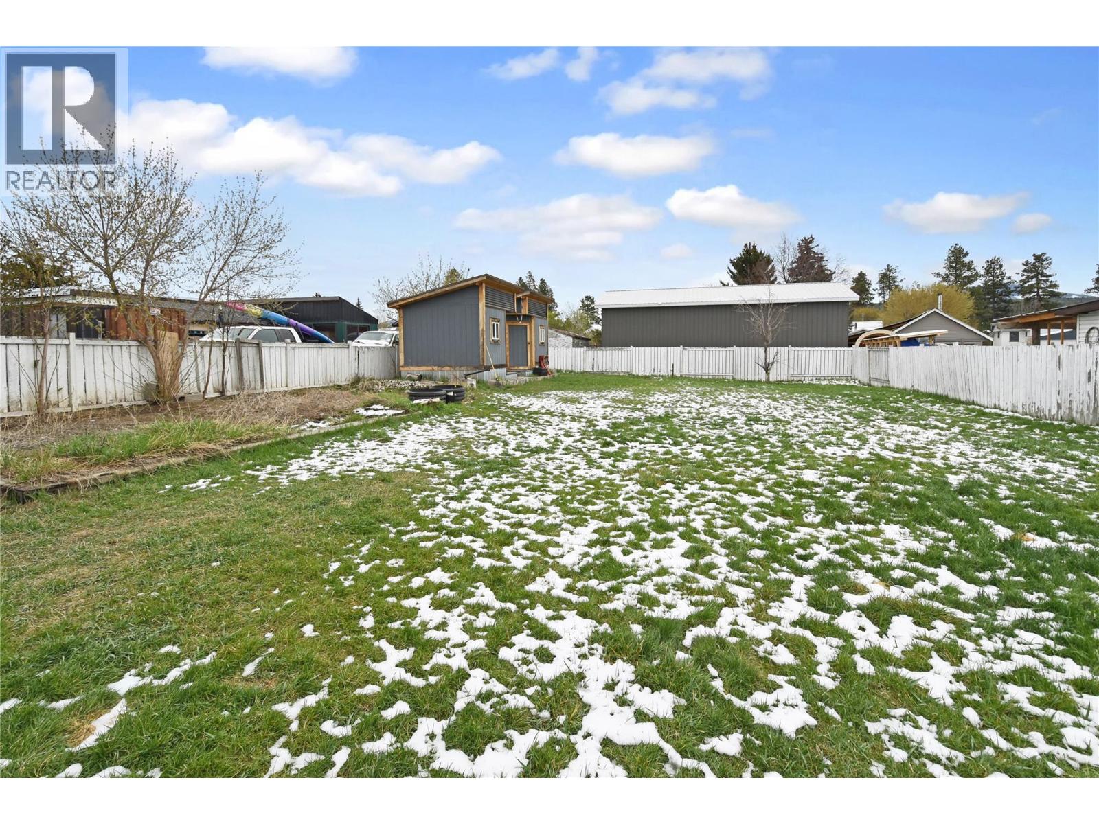 40 Little Van Horne Street, Cranbrook, British Columbia  V1C 1Z9 - Photo 11 - 10384873