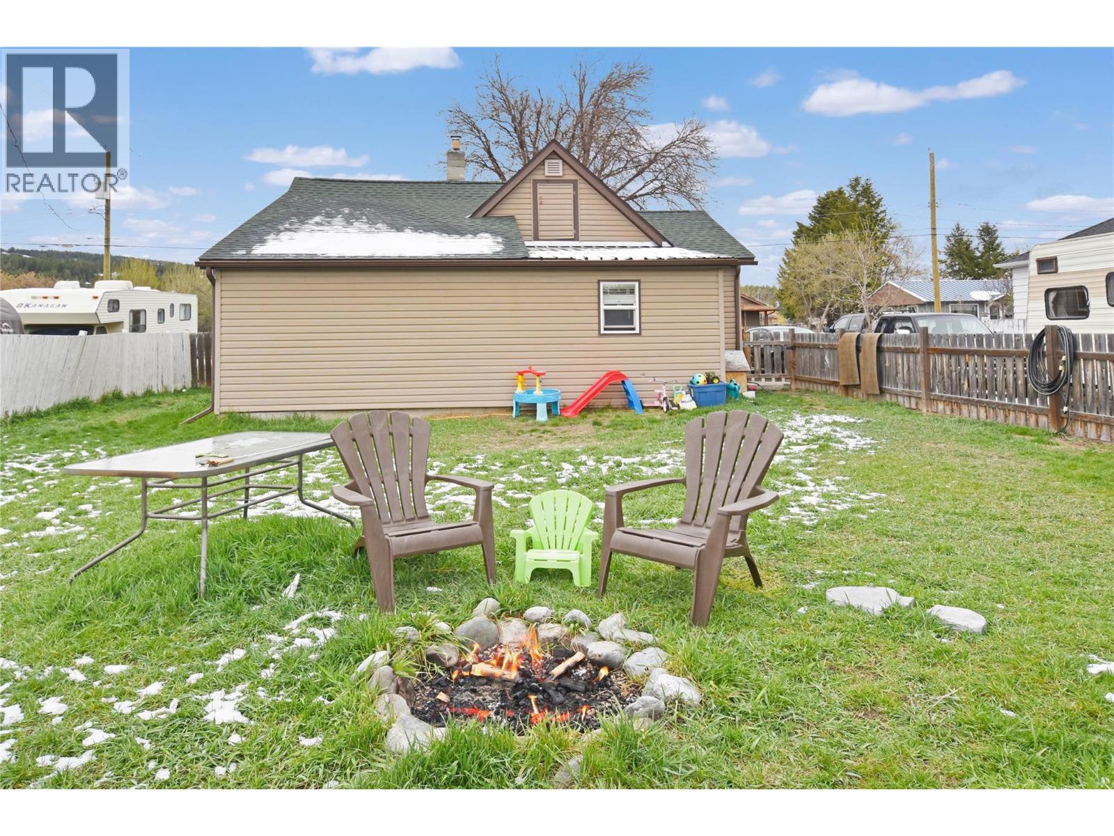 40 Little Van Horne Street, Cranbrook, British Columbia  V1C 1Z9 - Photo 12 - 10384873