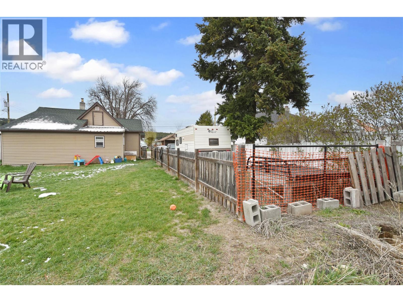 40 Little Van Horne Street, Cranbrook, British Columbia  V1C 1Z9 - Photo 16 - 10384873