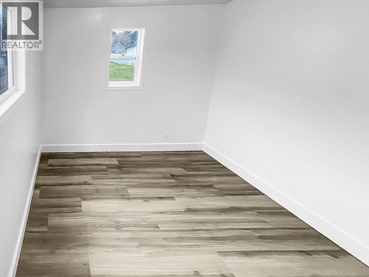 40 Little Van Horne Street, Cranbrook, British Columbia  V1C 1Z9 - Photo 7 - 10384873