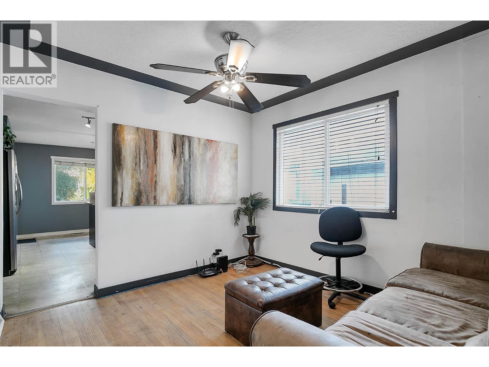 1331 Belaire Avenue, Kelowna, British Columbia  V1Y 6B8 - Photo 3 - 10384837