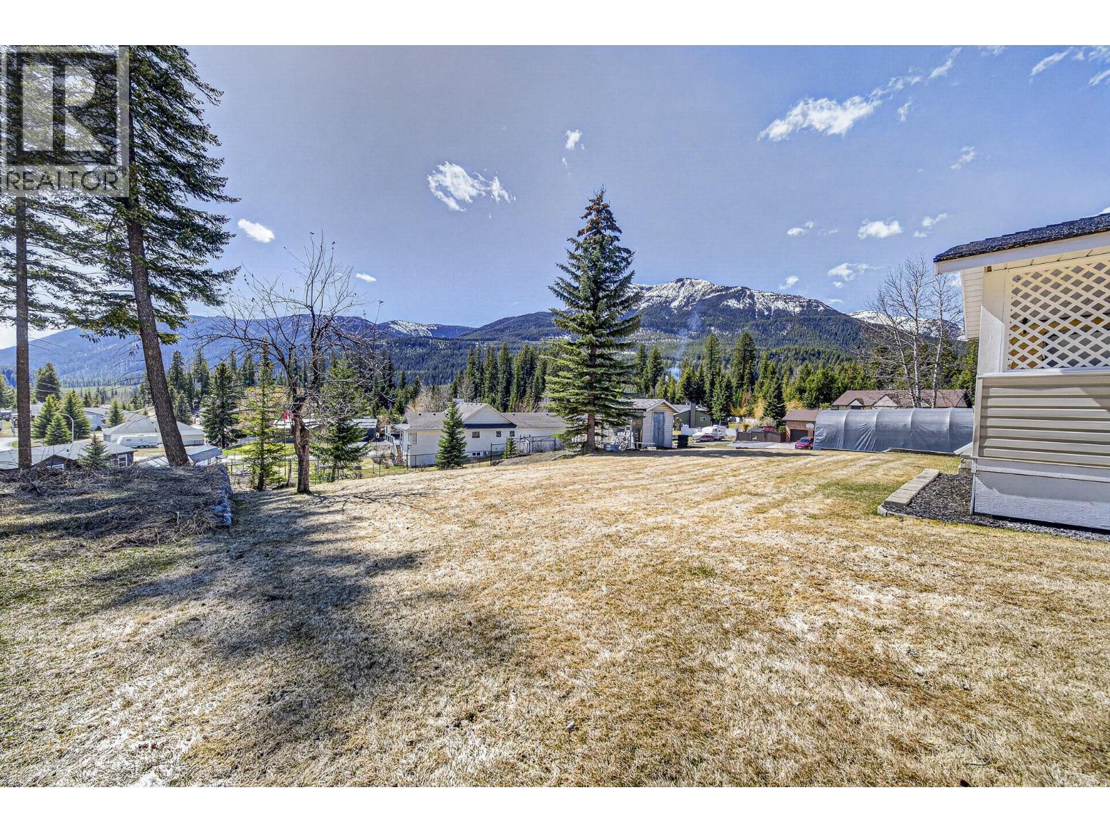 6 & 7 Clearwater Place, Elkford, British Columbia  V0B 1H0 - Photo 55 - 10384456