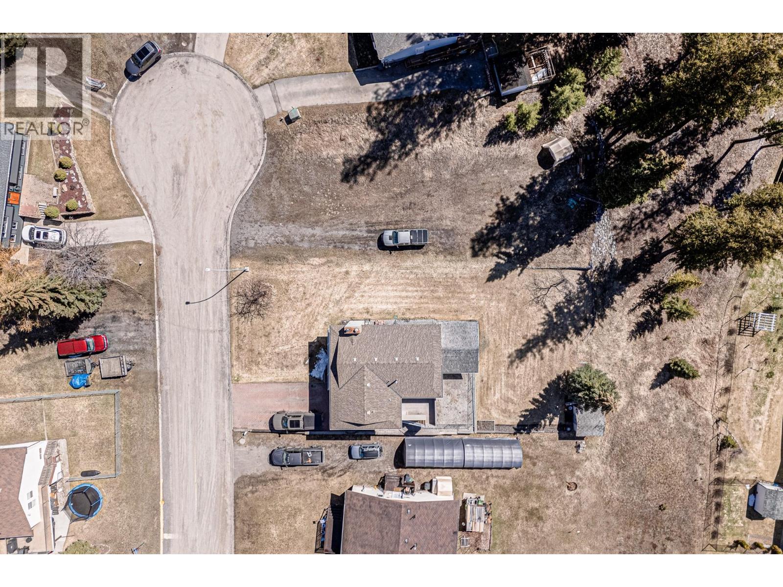 6 & 7 Clearwater Place, Elkford, British Columbia  V0B 1H0 - Photo 62 - 10384456