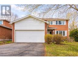 287 MANCHESTER DRIVE, Newmarket, Ontario