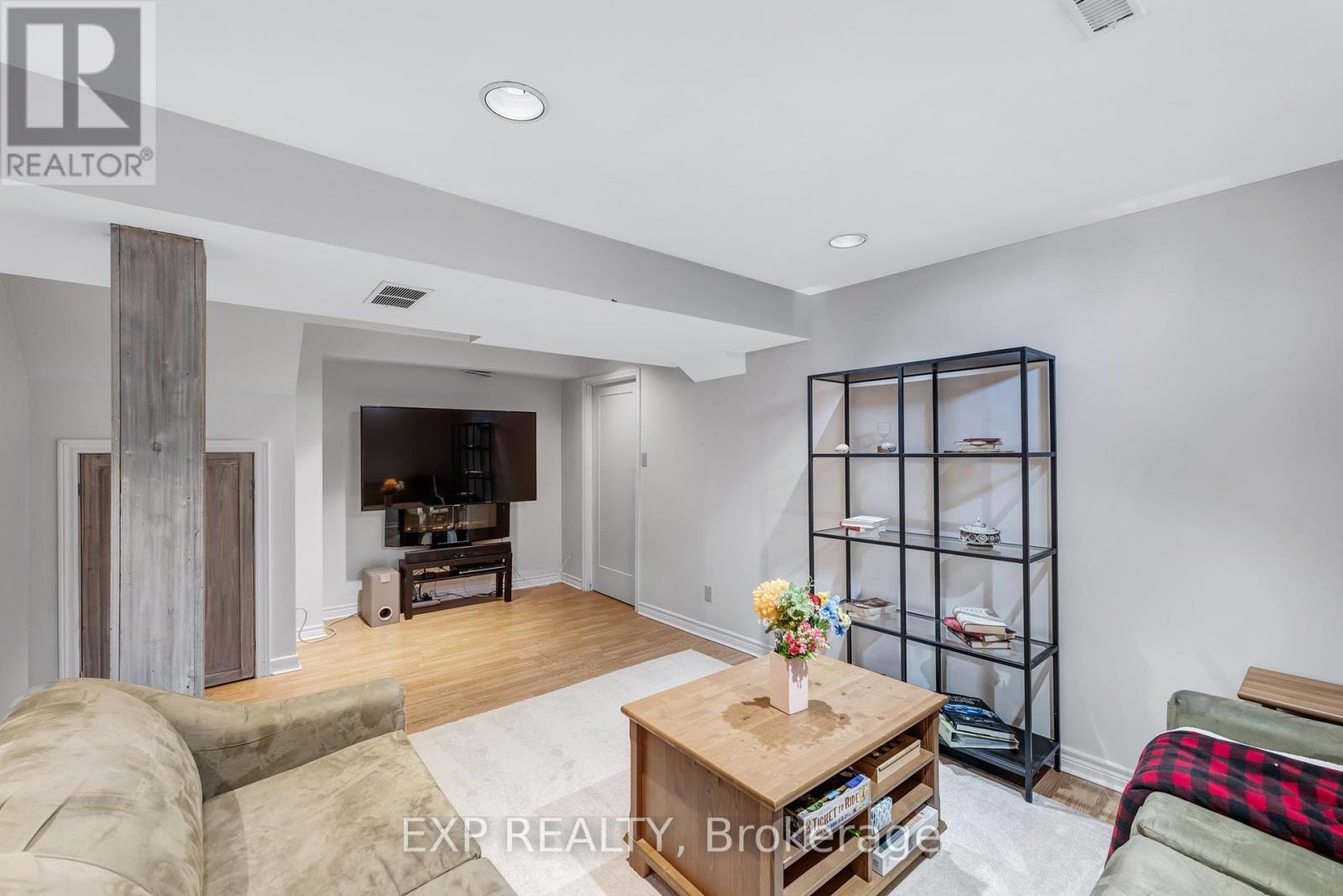 11 Kingsgate Crescent, East Gwillimbury (Mt Albert), Ontario  L0G 1M0 - Photo 25 - N13047238