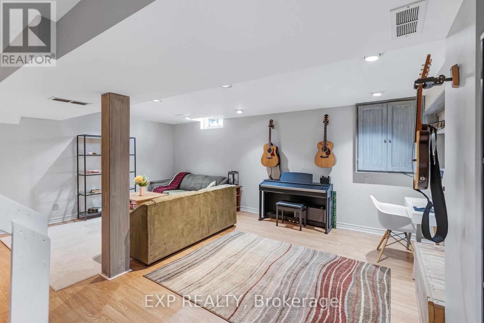 11 Kingsgate Crescent, East Gwillimbury (Mt Albert), Ontario  L0G 1M0 - Photo 26 - N13047238