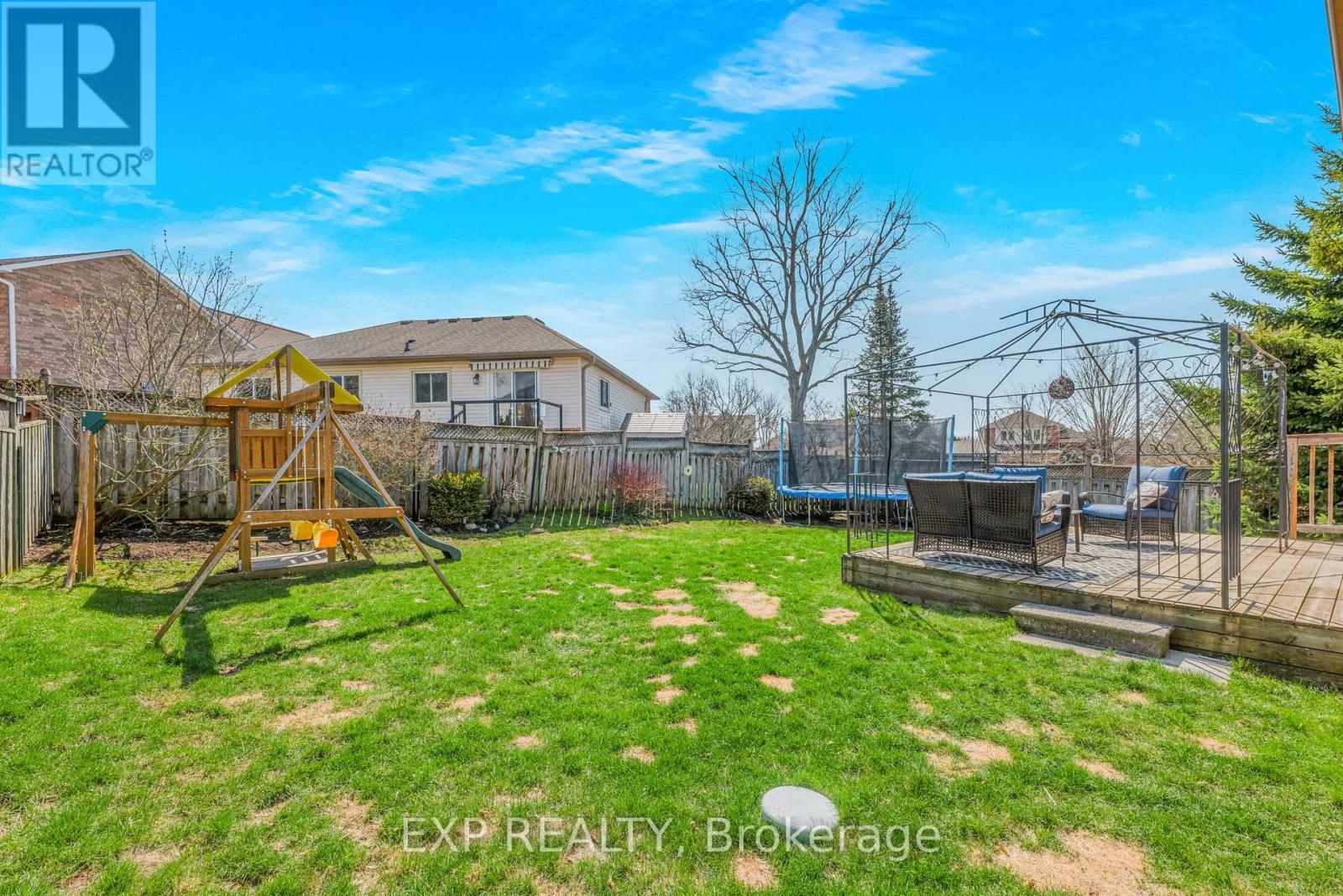 11 Kingsgate Crescent, East Gwillimbury (Mt Albert), Ontario  L0G 1M0 - Photo 29 - N13047238