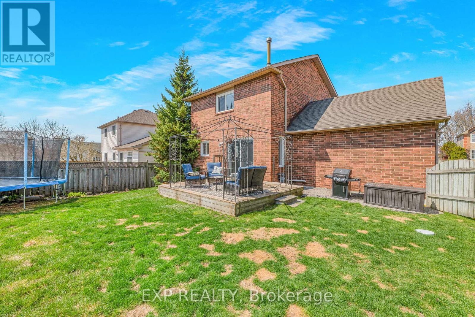 11 Kingsgate Crescent, East Gwillimbury (Mt Albert), Ontario  L0G 1M0 - Photo 30 - N13047238