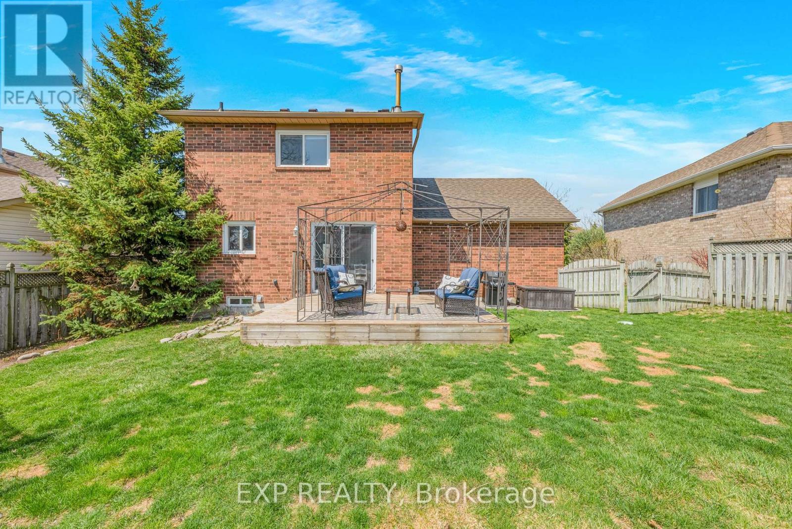 11 Kingsgate Crescent, East Gwillimbury (Mt Albert), Ontario  L0G 1M0 - Photo 32 - N13047238