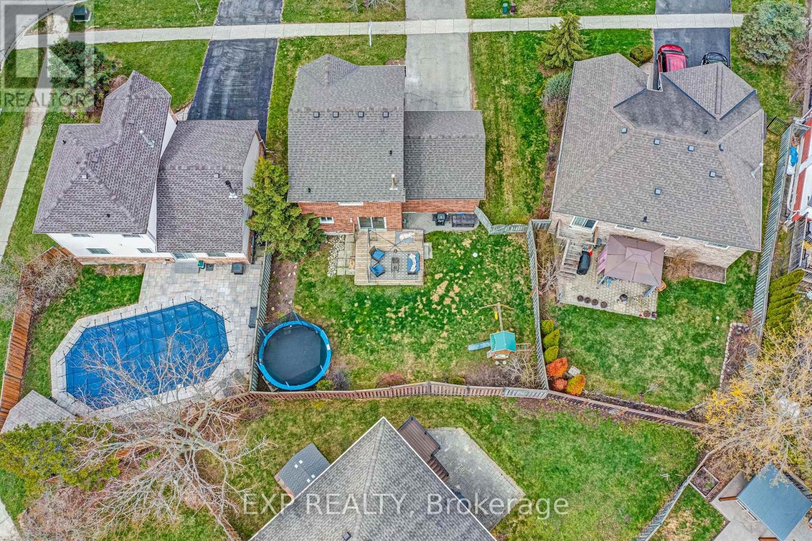 11 Kingsgate Crescent, East Gwillimbury (Mt Albert), Ontario  L0G 1M0 - Photo 34 - N13047238