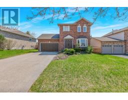 11 KINGSGATE CRESCENT, East Gwillimbury, Ontario