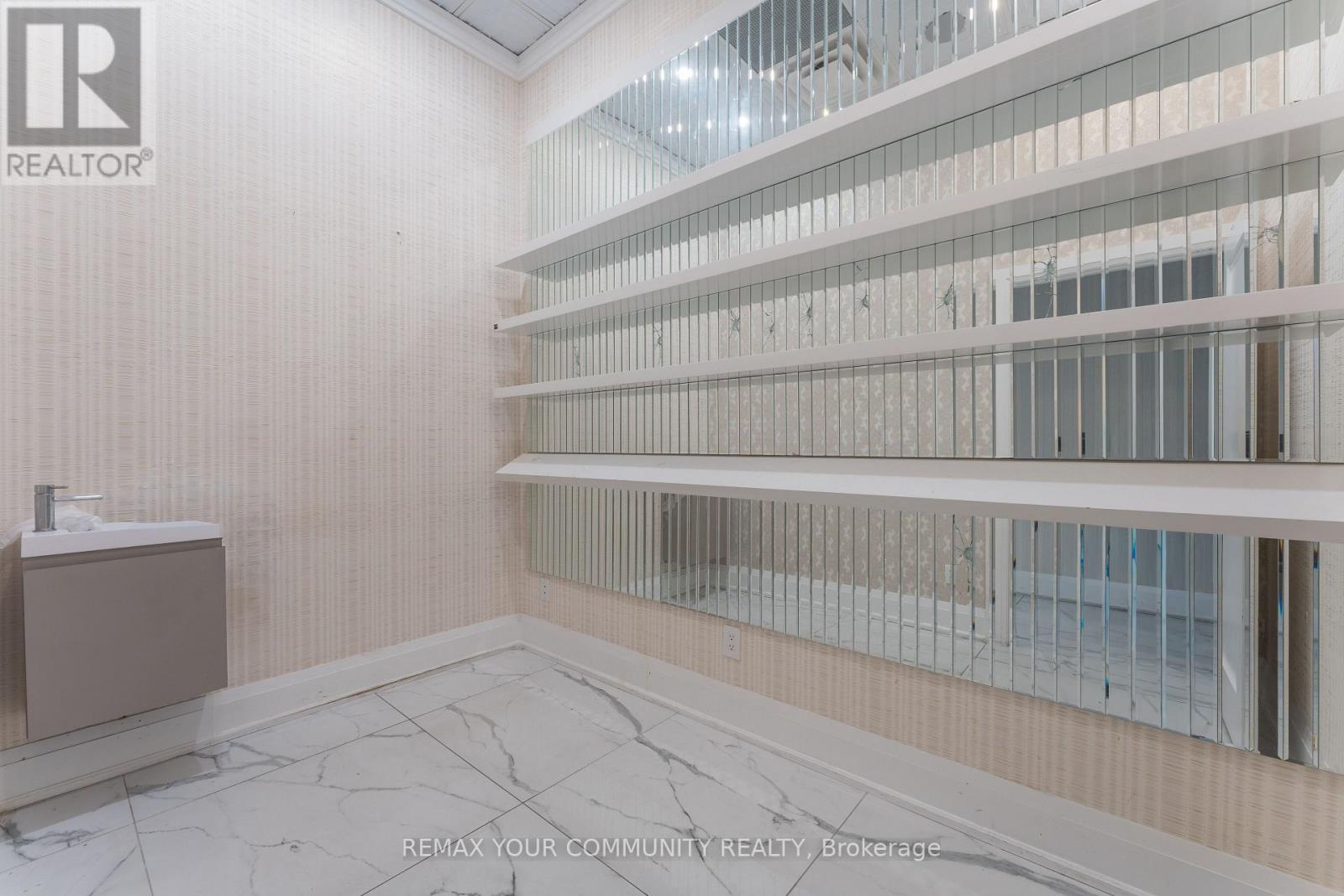 218 - 9737 Yonge Street, Richmond Hill (Harding), Ontario  L4C 8S7 - Photo 15 - N13047292