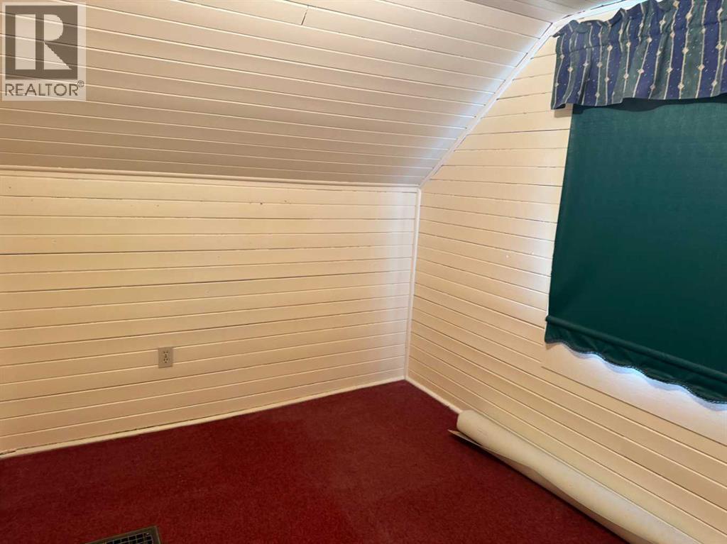 61 Mackenzie Avenue, Hughenden, Alberta  T0B 2E0 - Photo 15 - A2303952