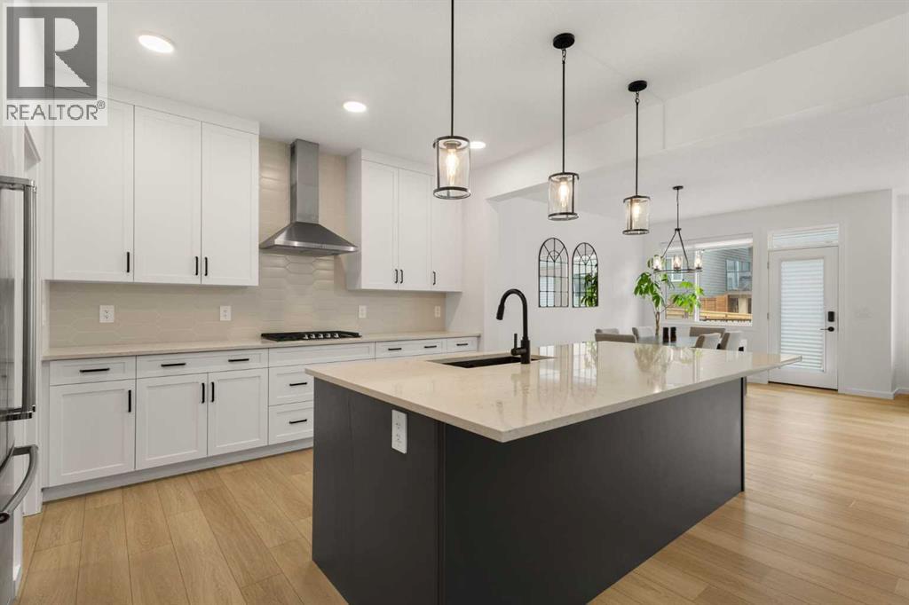 50 Royston Terrace NW, calgary, Alberta