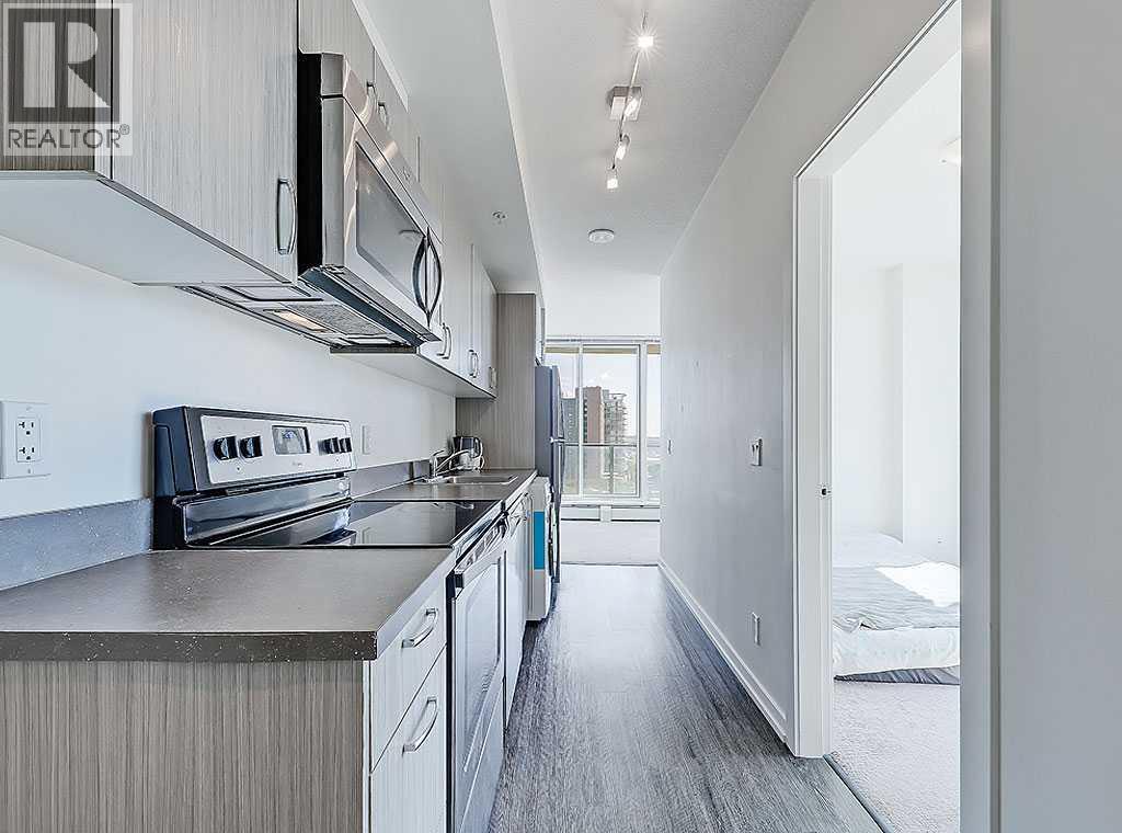 912, 450 8 Avenue Se, Calgary, Alberta  T2G 1T2 - Photo 2 - A2305475