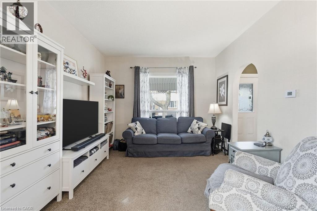 95 East 35th Street, Hamilton, Ontario  L8V 3X9 - Photo 7 - 40812660