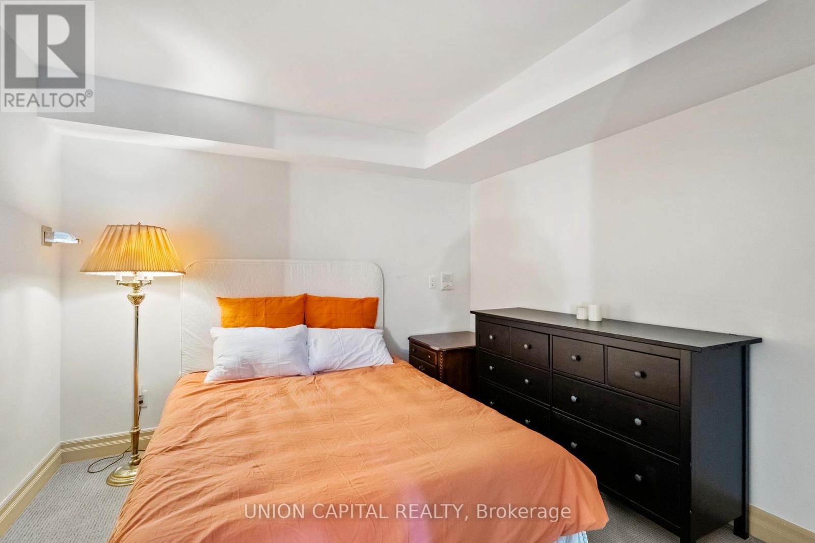 75 Falcon Street, Toronto, Ontario  M4S 2P4 - Photo 15 - C12987168