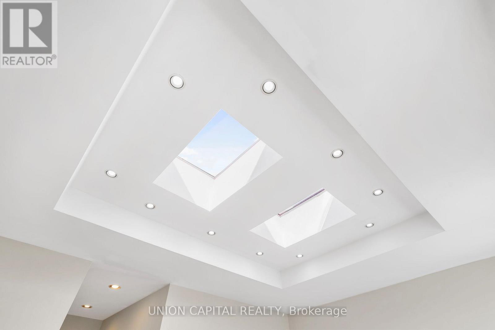 75 Falcon Street, Toronto, Ontario  M4S 2P4 - Photo 8 - C12987168