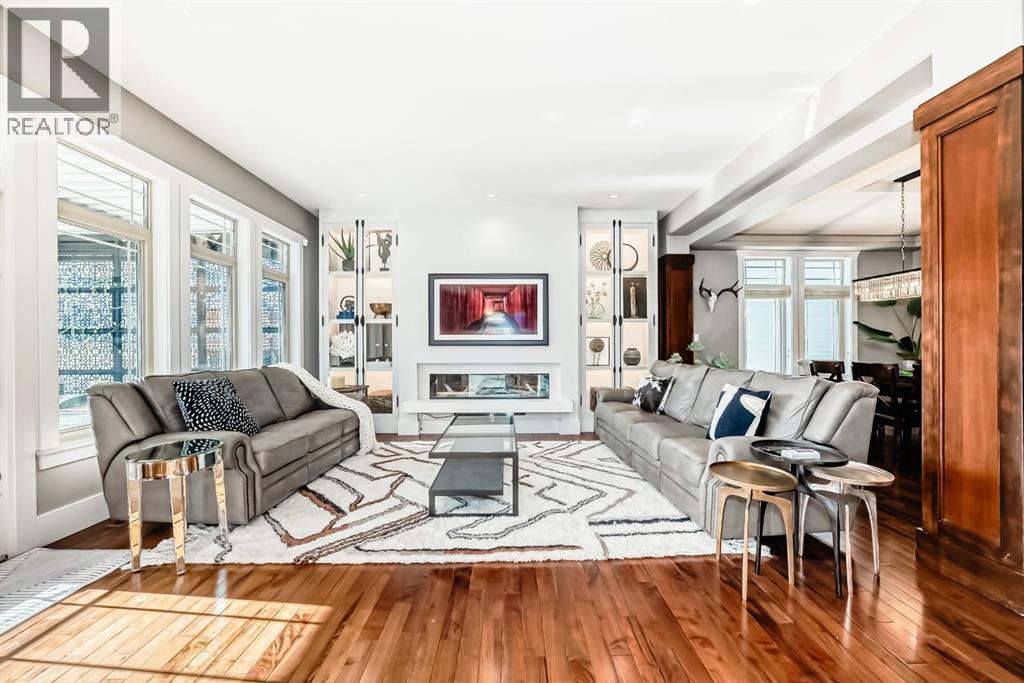 22 Angle Street Sw, Calgary, Alberta  T3E 0V6 - Photo 10 - A2302006