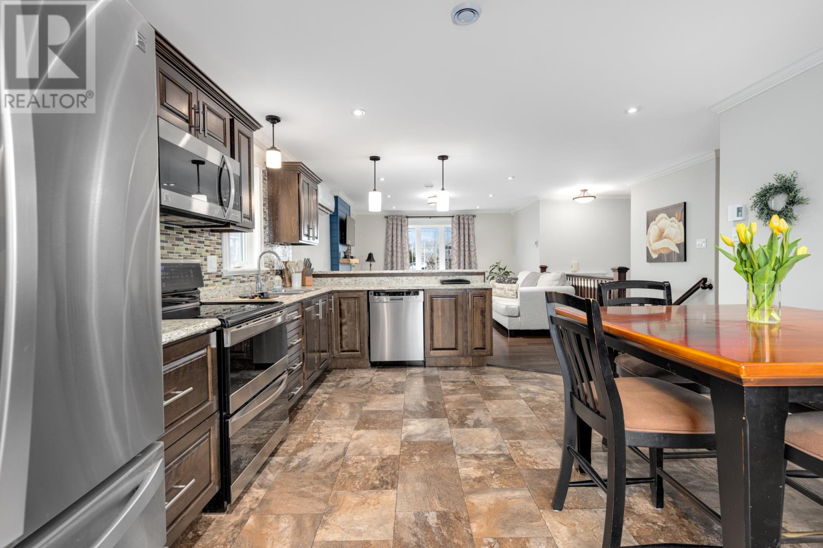 20 Starlight Drive, Pardise, Newfoundland & Labrador   - Photo 6 - 1296314